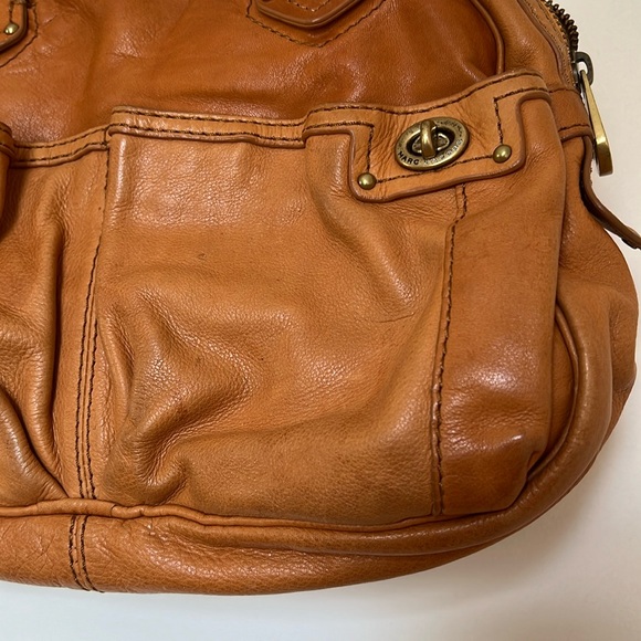 Marck Jacob’s everyday bag. - Picture 3 of 16